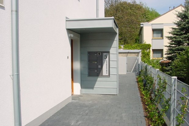Fassadendetail_Eingangsvorbau_RHEINZINK_2002