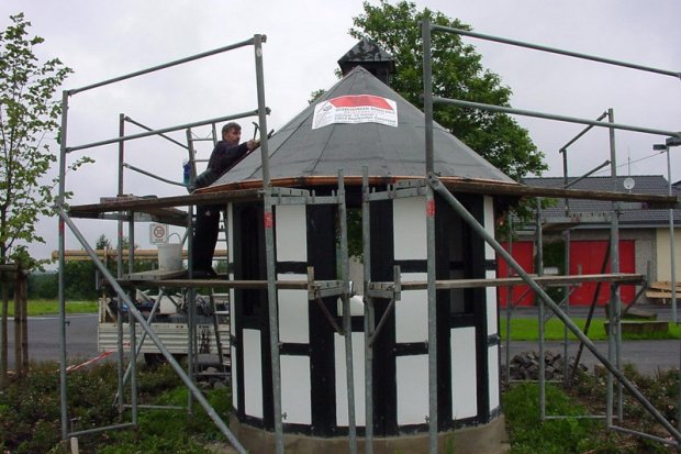 Schieferdach_Kapelle_Happerschoss_2000_3
